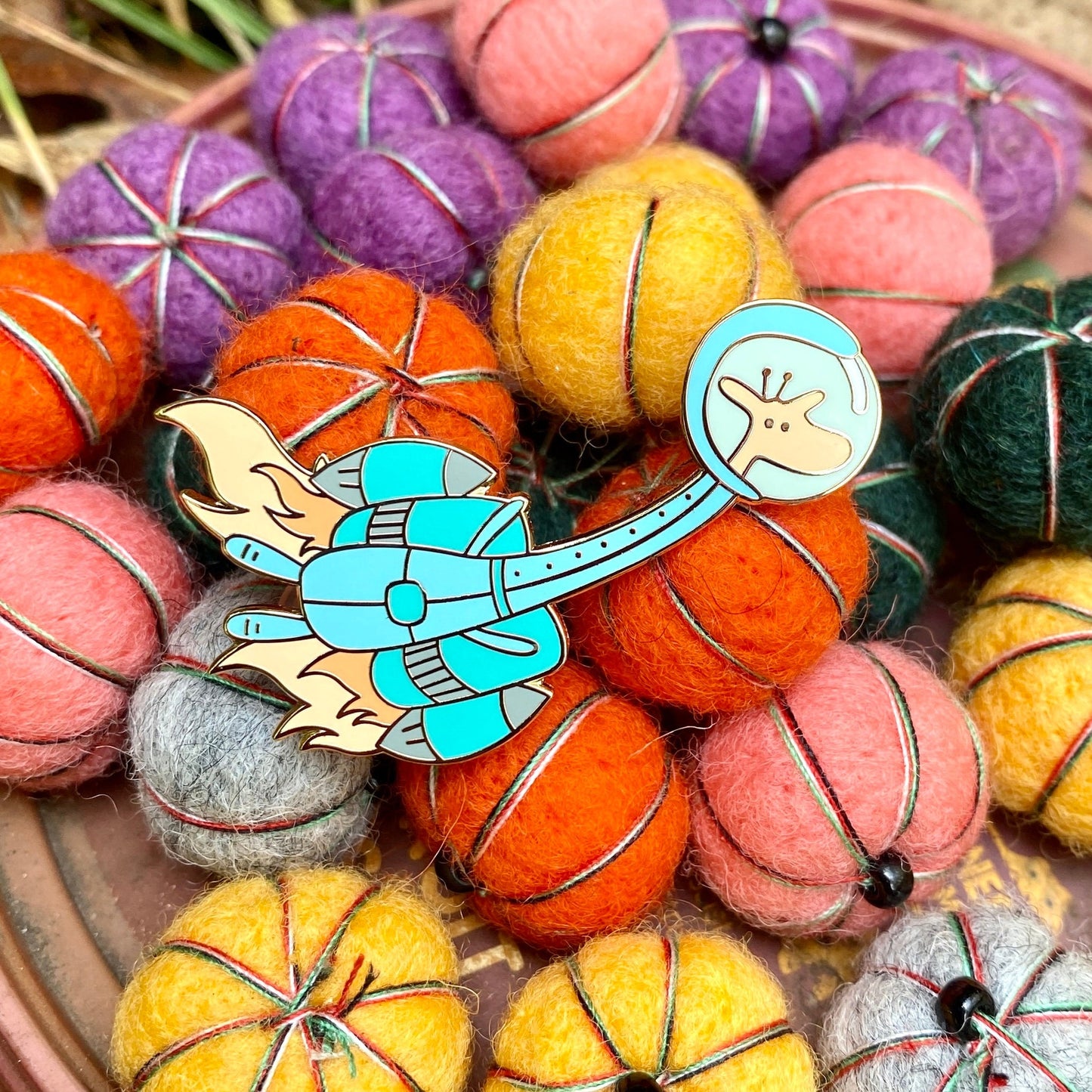 Celeste Starneck, kawaii enamel pin