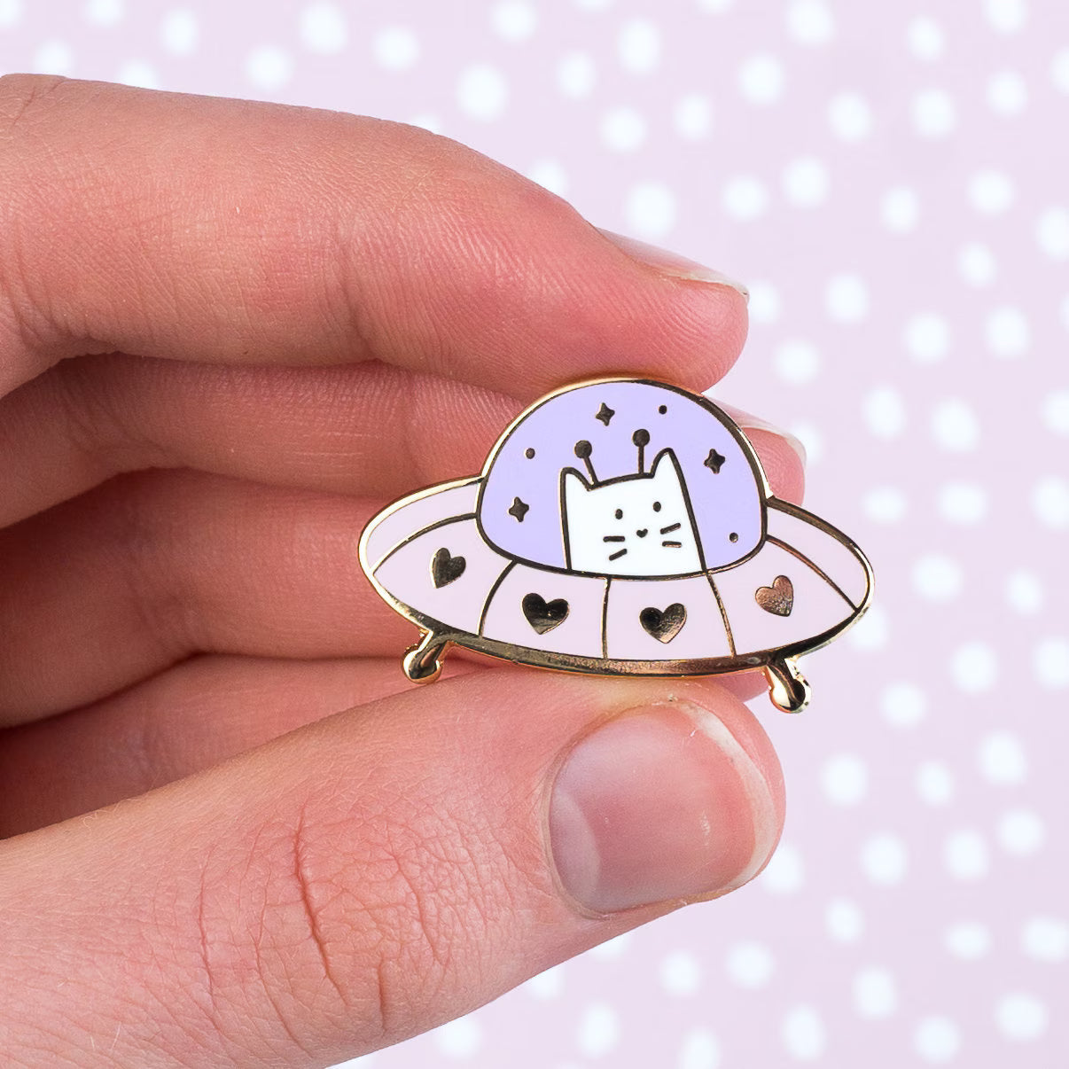 Heart Voyager: UFO Frank, cat enamel pin