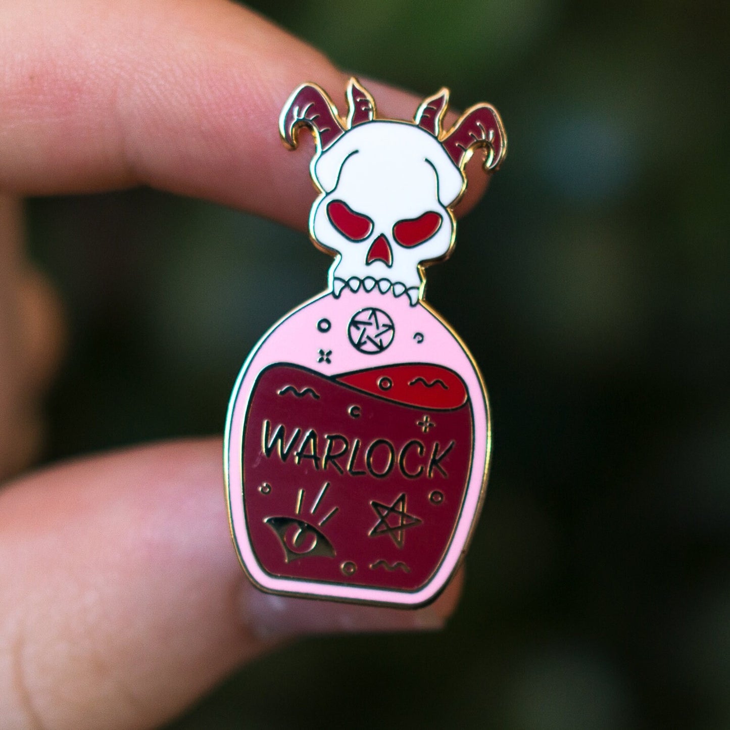 Warlock Vessel, D&D enamel pin
