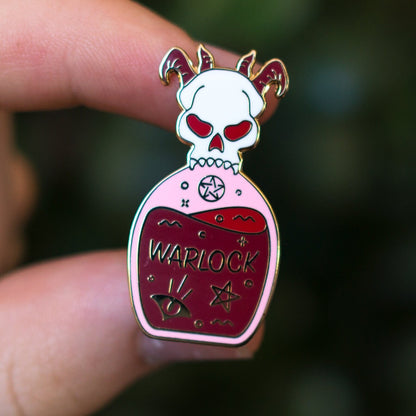 Warlock Vessel, D&D enamel pin
