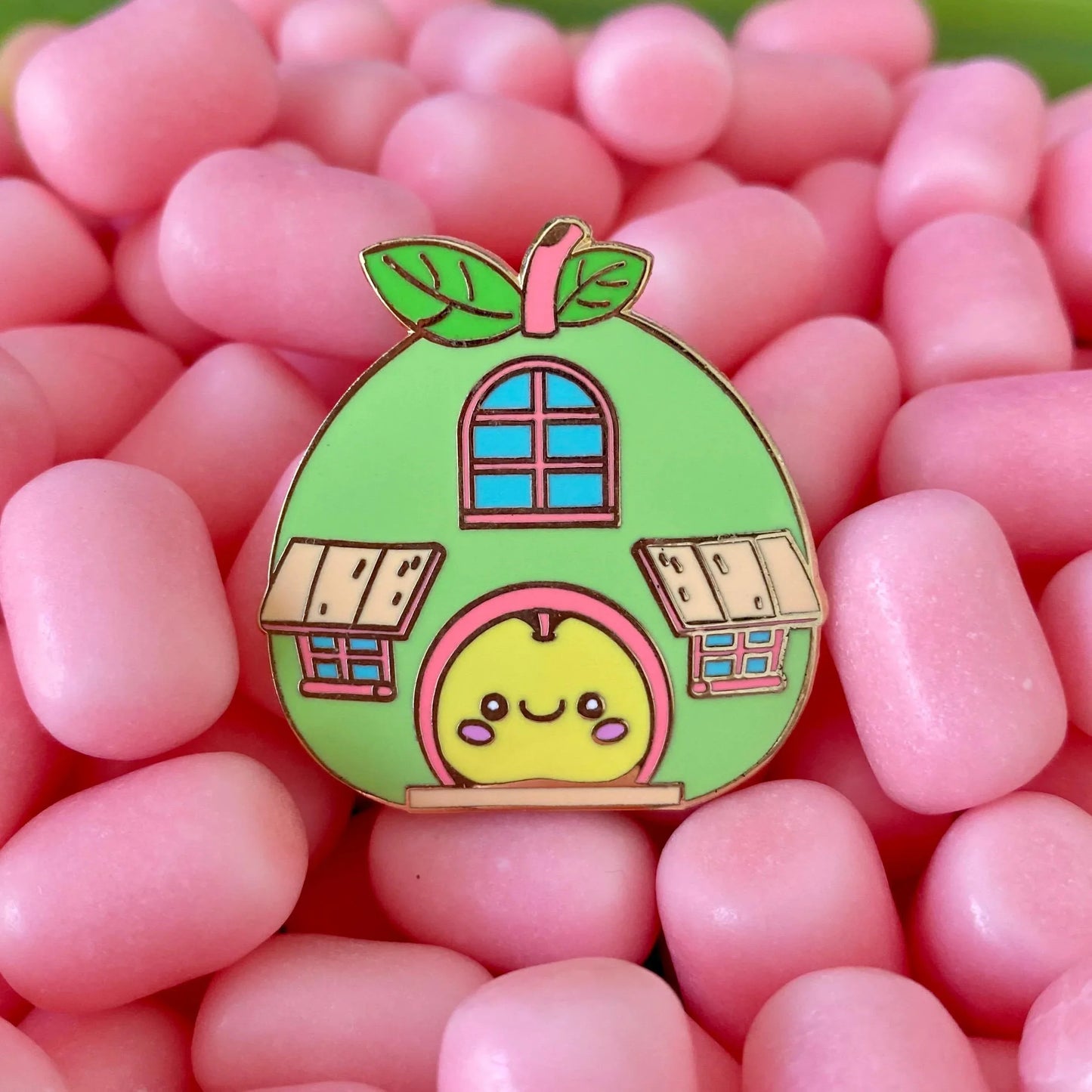 Apple House, kawaii enamel pin