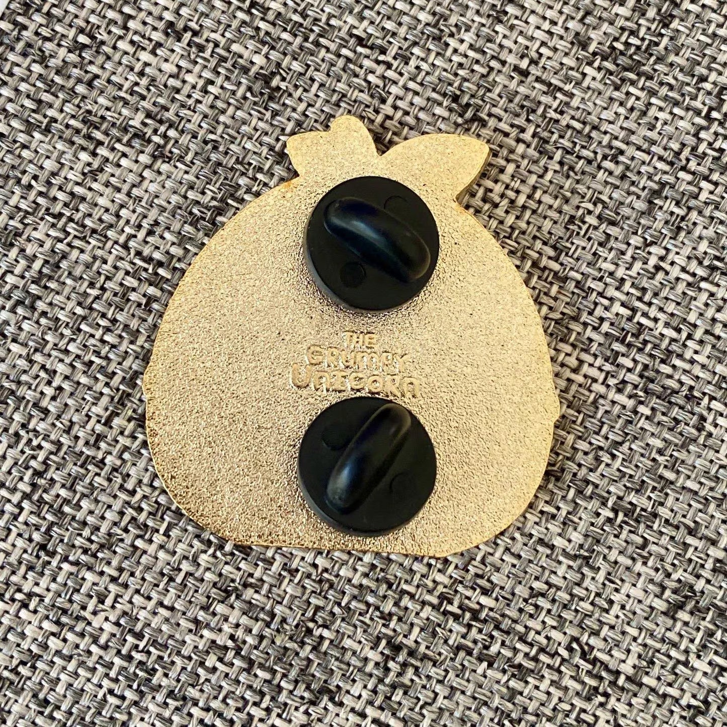 Apple House, kawaii enamel pin