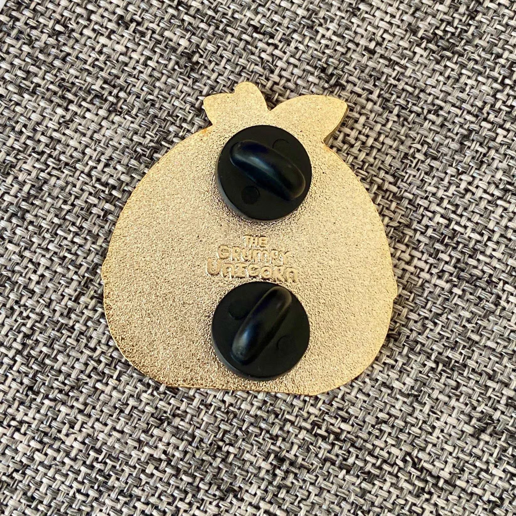 Apple House, kawaii enamel pin