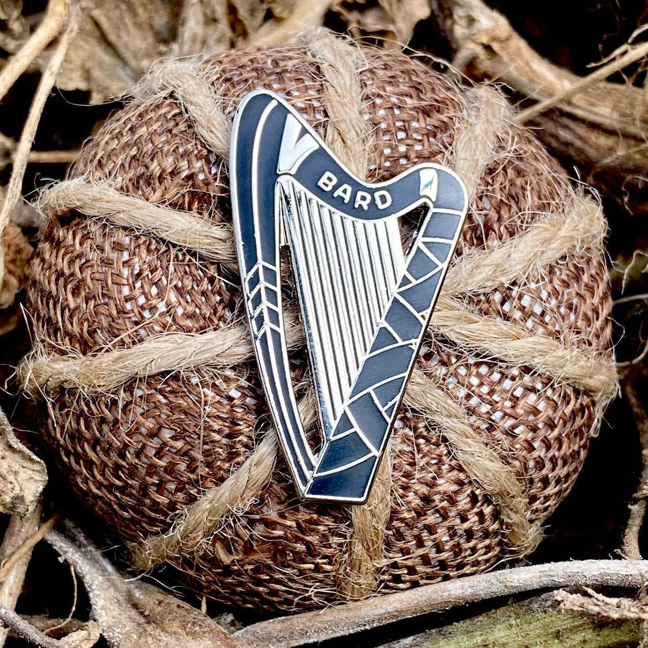 Bard Harp, D&D enamel pin