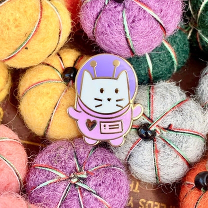 Cat Astronaut Frank, kawaii enamel pin