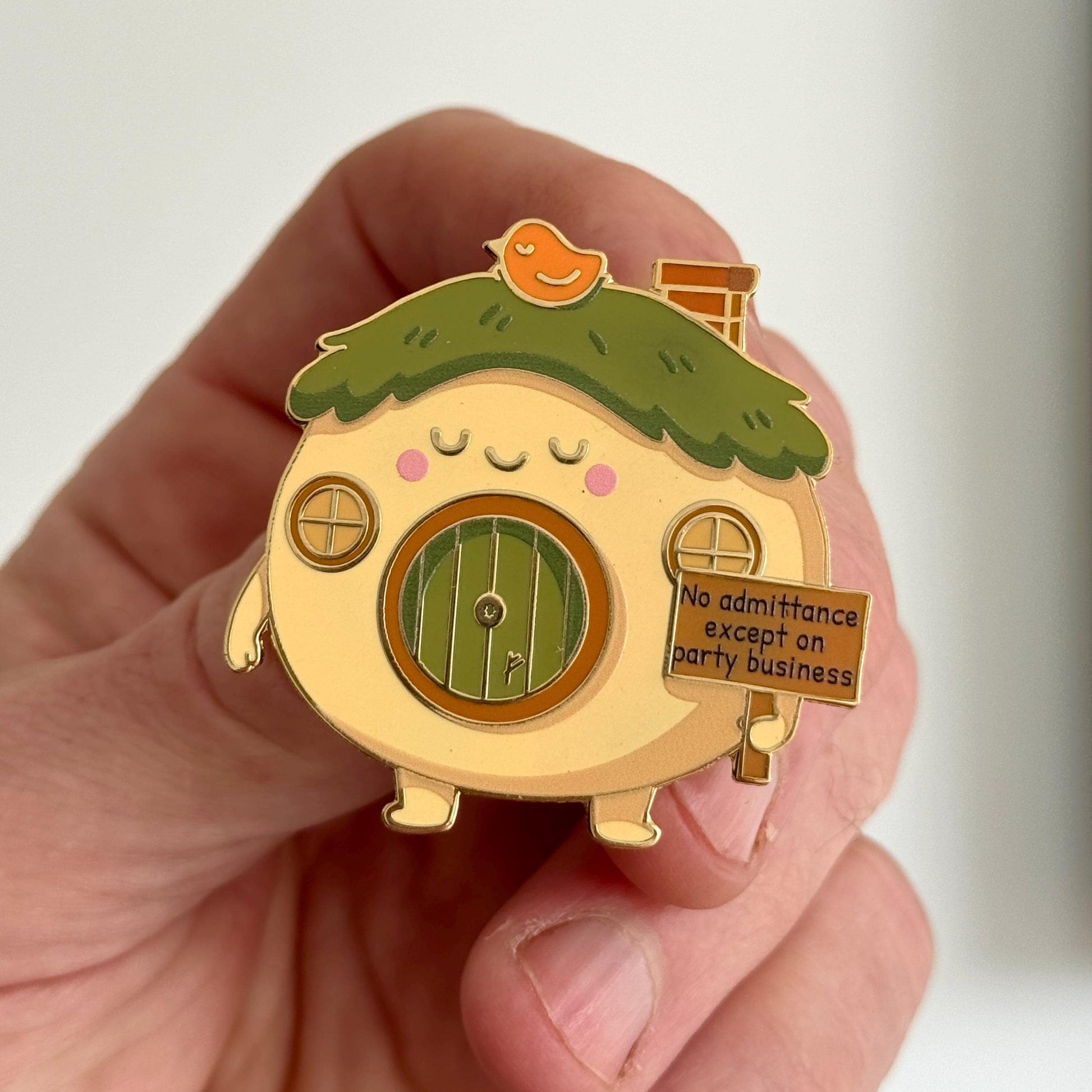 Cute Bag End, LOTR enamel pin