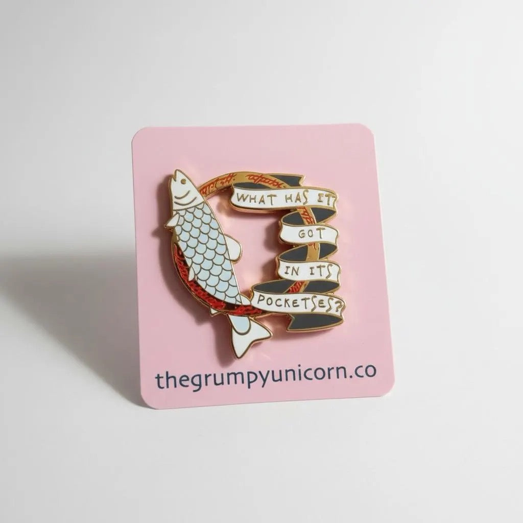 Gollum Riddle Pin, LOTR enamel pin