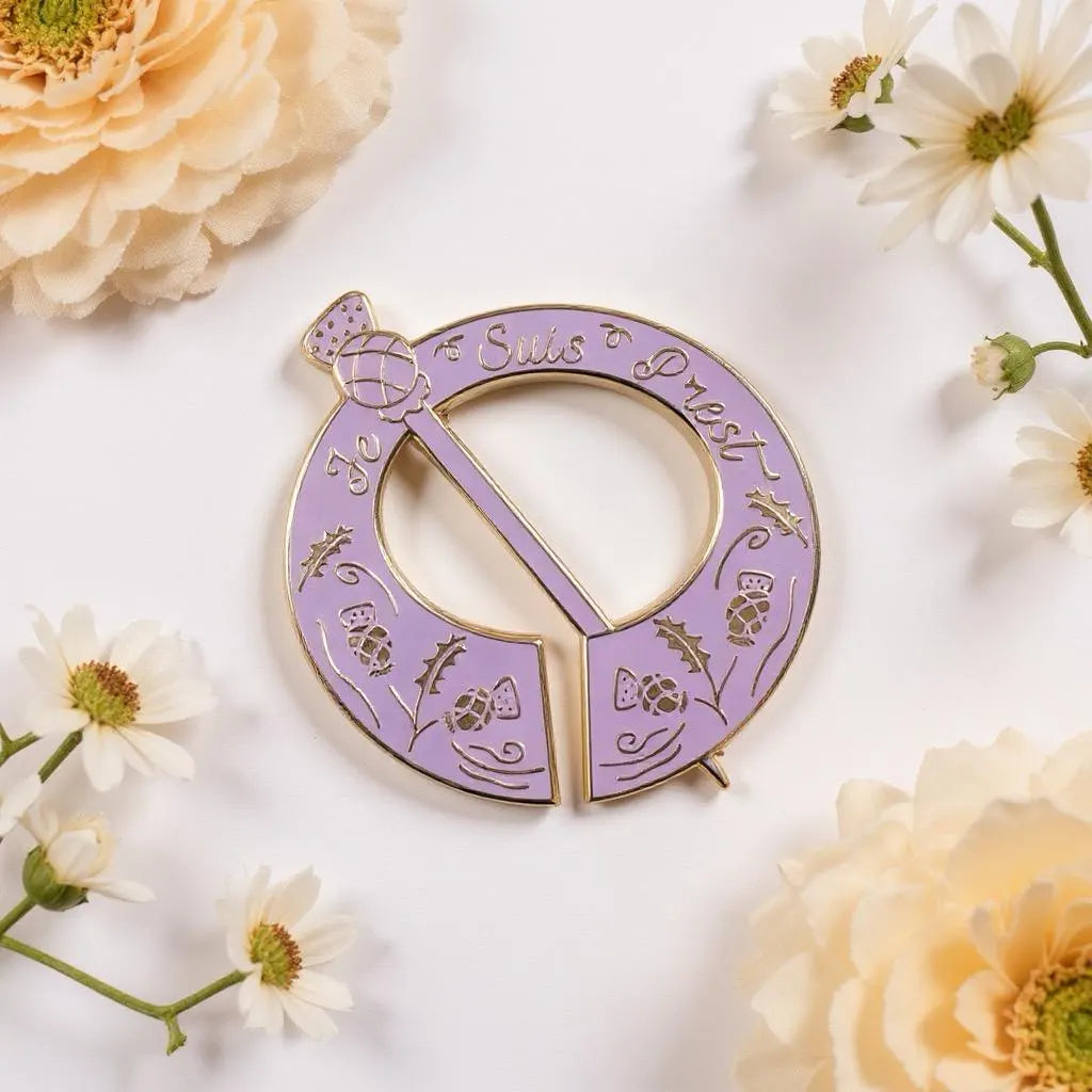 Outlander: Je Suis Pret, Outlander enamel pin