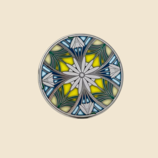 Silmarillion Heraldry on cream background