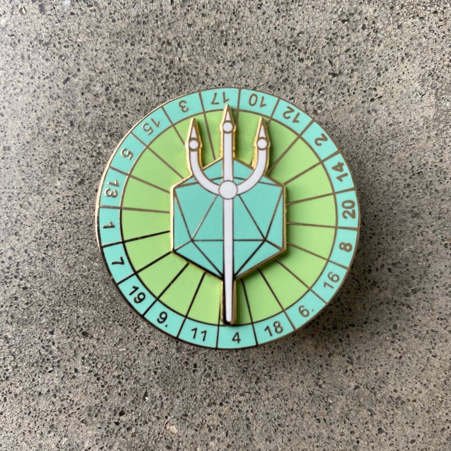 Spinning Trident D20, D&D enamel pin