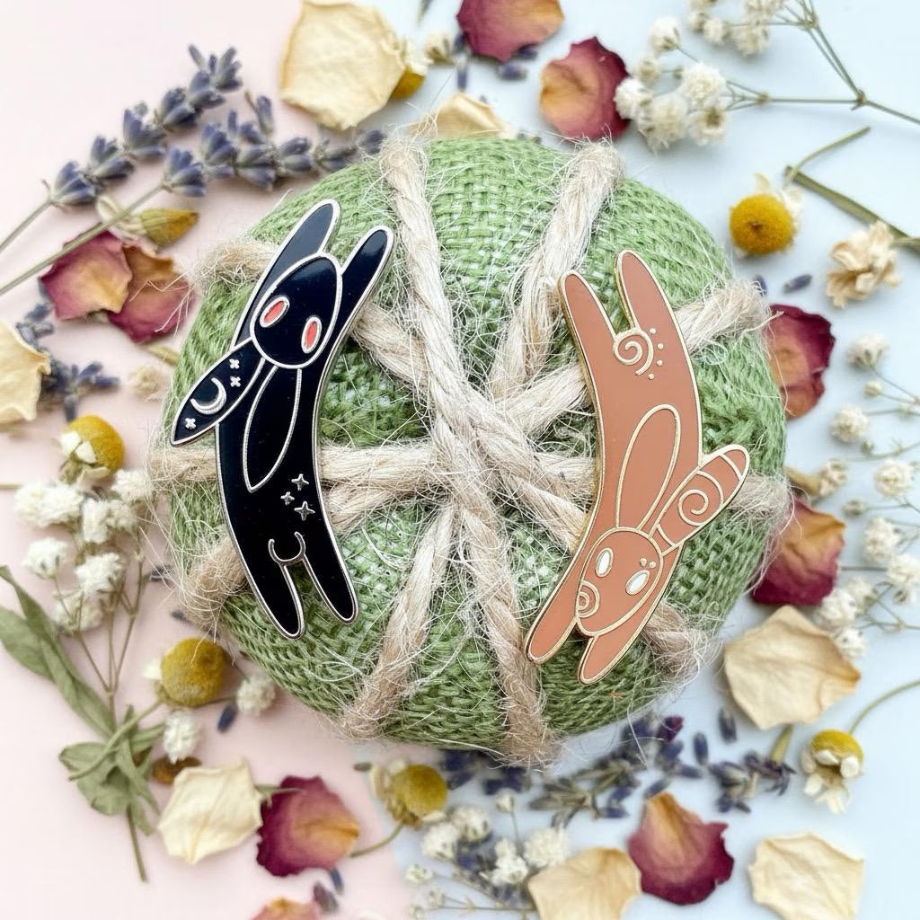 Inlé & El-Ahrairah, literary enamel pin